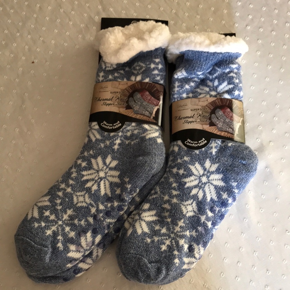 Mirabeau Slipper Socks Thermal  Gripper socks
Two pairs new